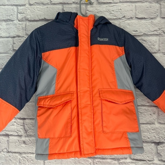 Oshkosh boys  jacket - Picture 7 of 8
